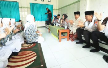 Sambangi Ponpes Al-Fatimah, Kapolres Bojonegoro Tekankan Disiplin dan Moral