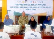 3 Bulan Sekaligus, Bantuan Pangan Dibagikan ke Warga Warukulon Pucuk Lamongan
