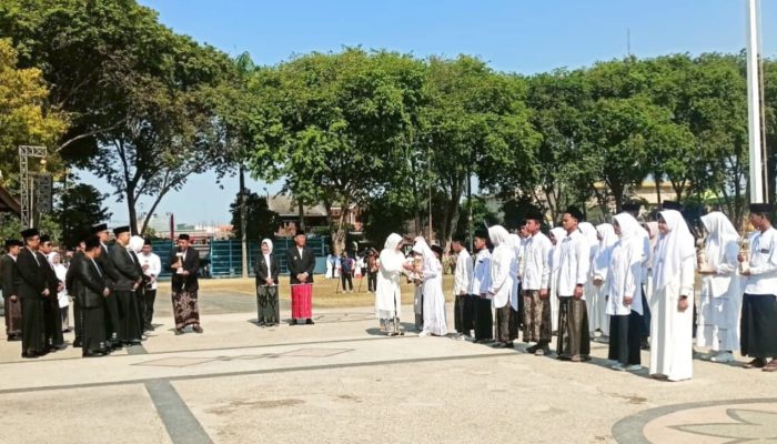 Hari Santri 2026 di Bojonegoro, Bupati Wahono Tegaskan Santri Bisa Jadi Pemimpin Bangsa