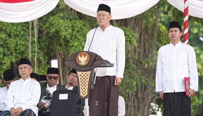 Meriah, 16.630 Peserta Ikuti Upacara Hari Santri di Tuban