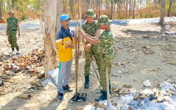 Yonif 885 dan DLH Bojonegoro Siapkan 500 Pohon, Ini Tujuannya