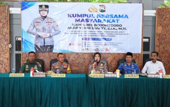 Kapolres Bojonegoro Temui Warga Ngraho, Bahas Keamanan hingga Narkoba
